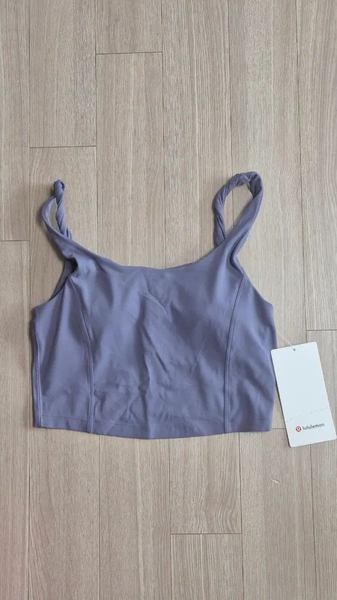 ルルレモン Align Twist-Strap Cropped Tank Top XS サイズ タンクトップ ブラトップ クロップドトップス アライン