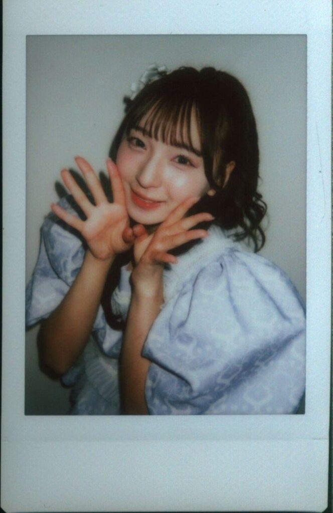 SWEET STEADY 塩川莉世 チェキ 27 - メルカリ