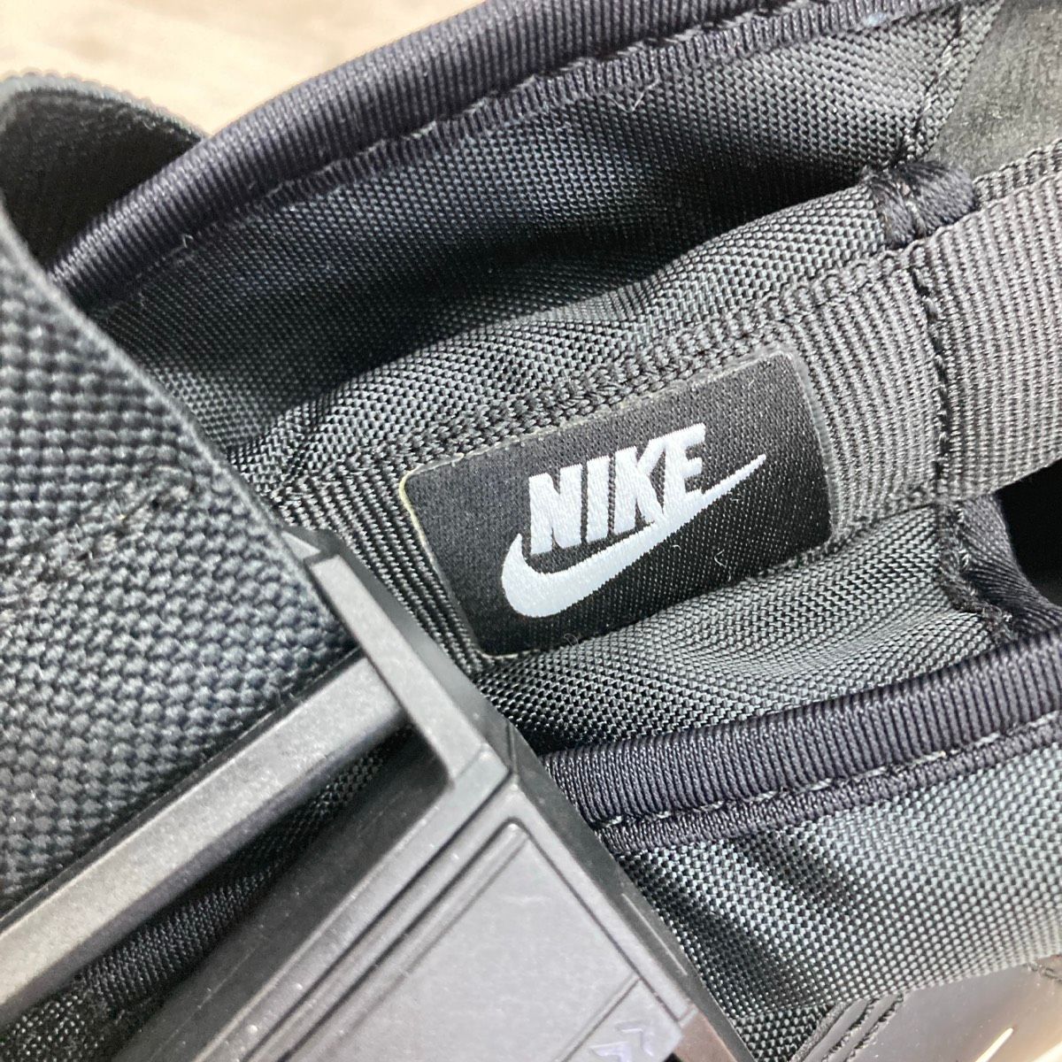 https://assets.mercari-shops-static.com/-/large/plain/2JVTewuj4G3JbhRPeL7cs9.jpg@jpg