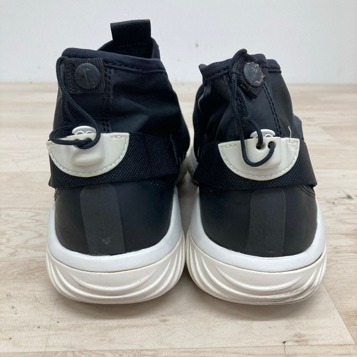 https://assets.mercari-shops-static.com/-/large/plain/2JVTewv5LzGqdGPPxY3SzT.jpg@jpg