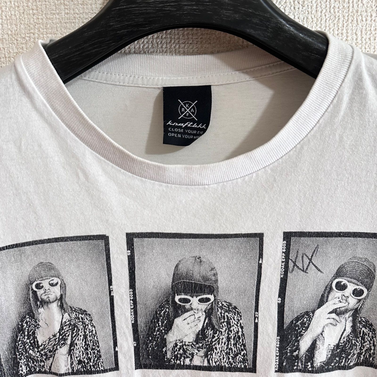 NIRVANA カートコバーン フォトTシャツ 白 バンドT KRAFTBKK - メルカリ