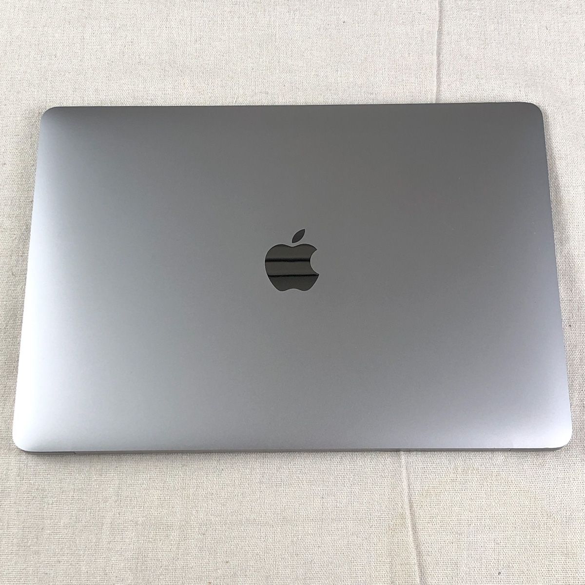 ジャンク MacBook Air M1 2020 画面色異常 - メルカリ