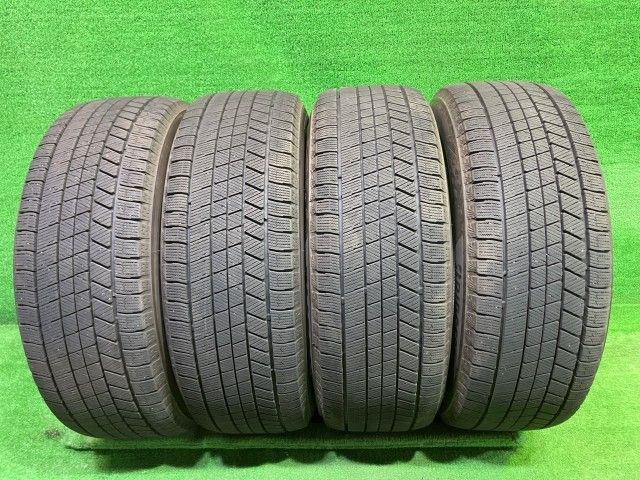 BRIDGESTONE スタッドレス ブリヂストン ブリザックVRX3 225/55R19 4本 8ミリ 2023年 59,895円