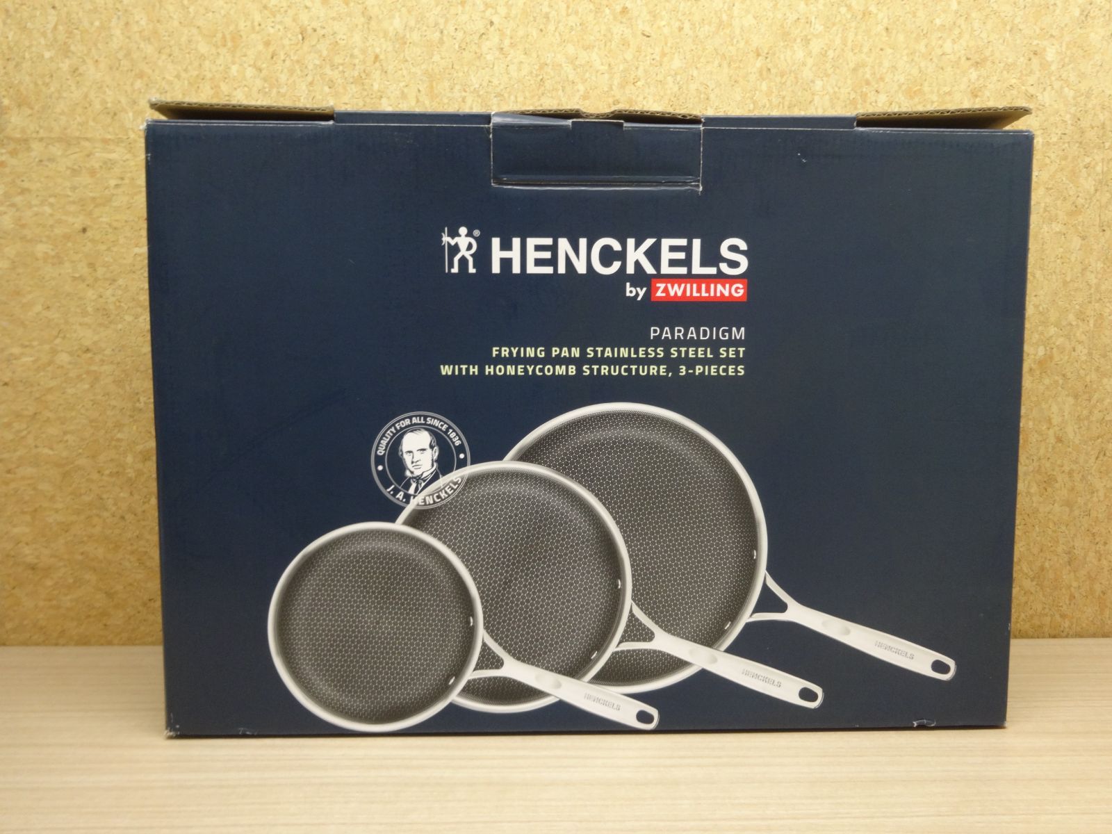HENCKELS ヘンケルス ZWILLING パラダイム セラミッククックウェア 3点セット ハニカム構造 20cm/24cm/28cmフライパン ガス/IH対応 食洗機OK 9,120円