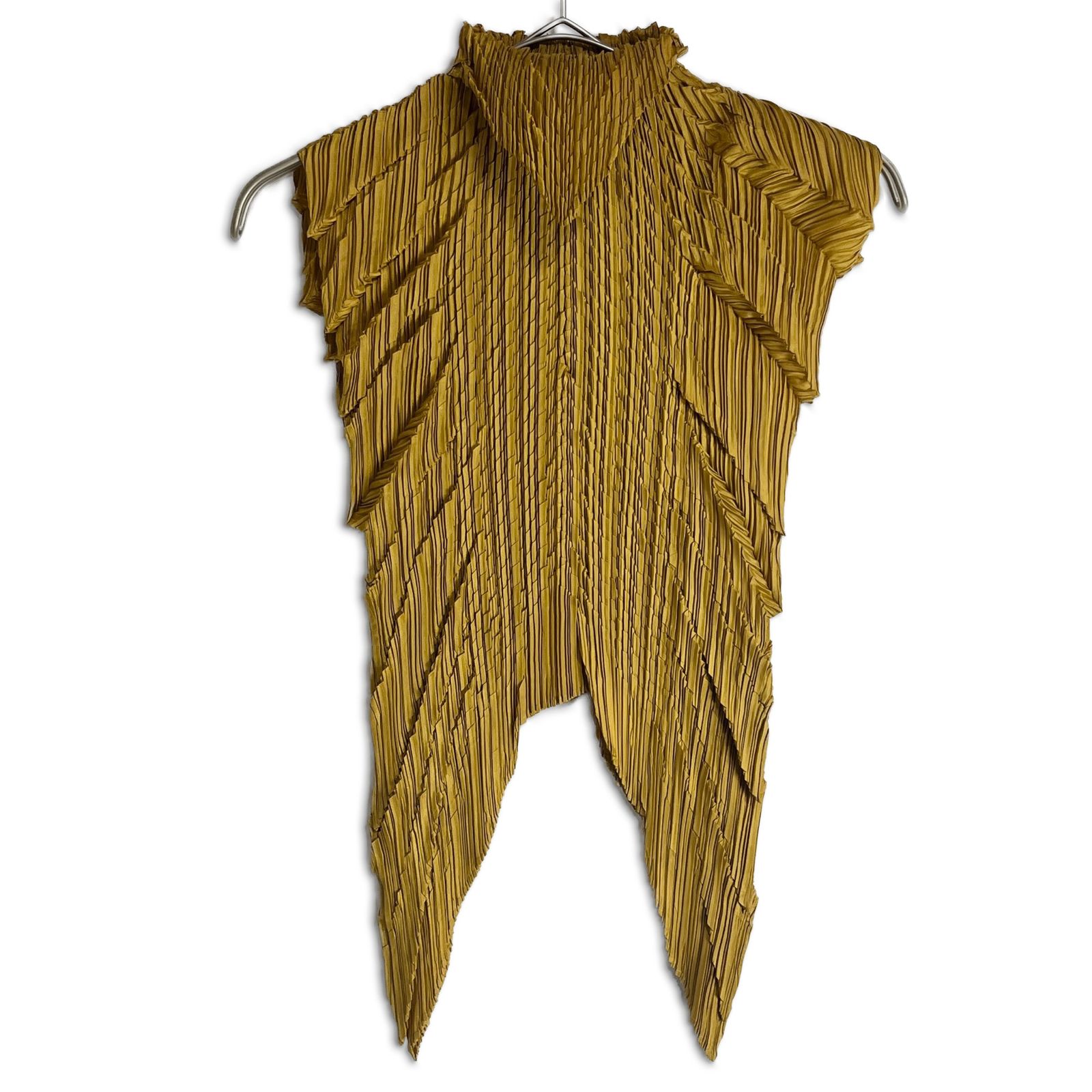 【美品】ISSEY MIYAKE WHITE LABEL 変形 プリーツ ノースリーブトップス マスタードイエロー イッセイミヤケ 2000000027036