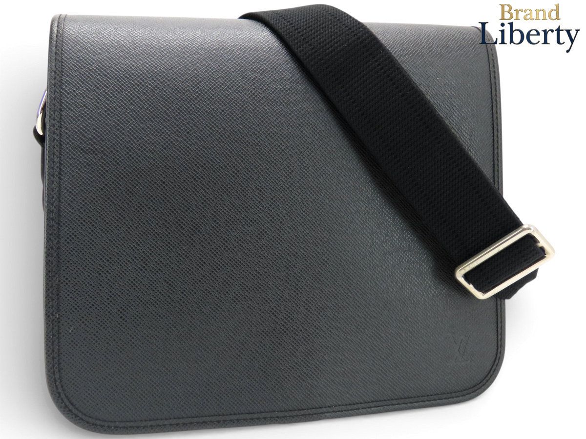 ほぼ新品】ルイヴィトン LOUIS VUITTON タイガ アンドレイ 斜め掛け