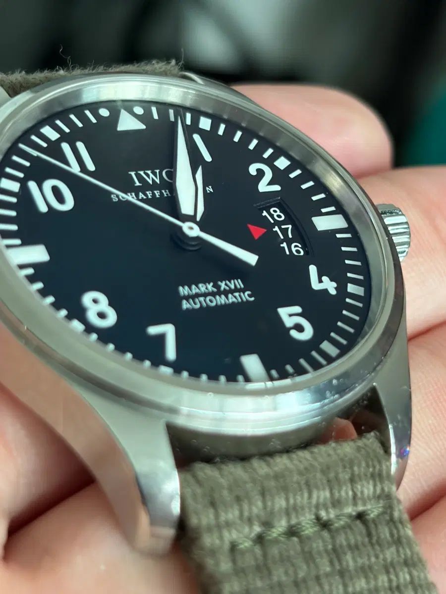 IWC マーク17 黒文字盤