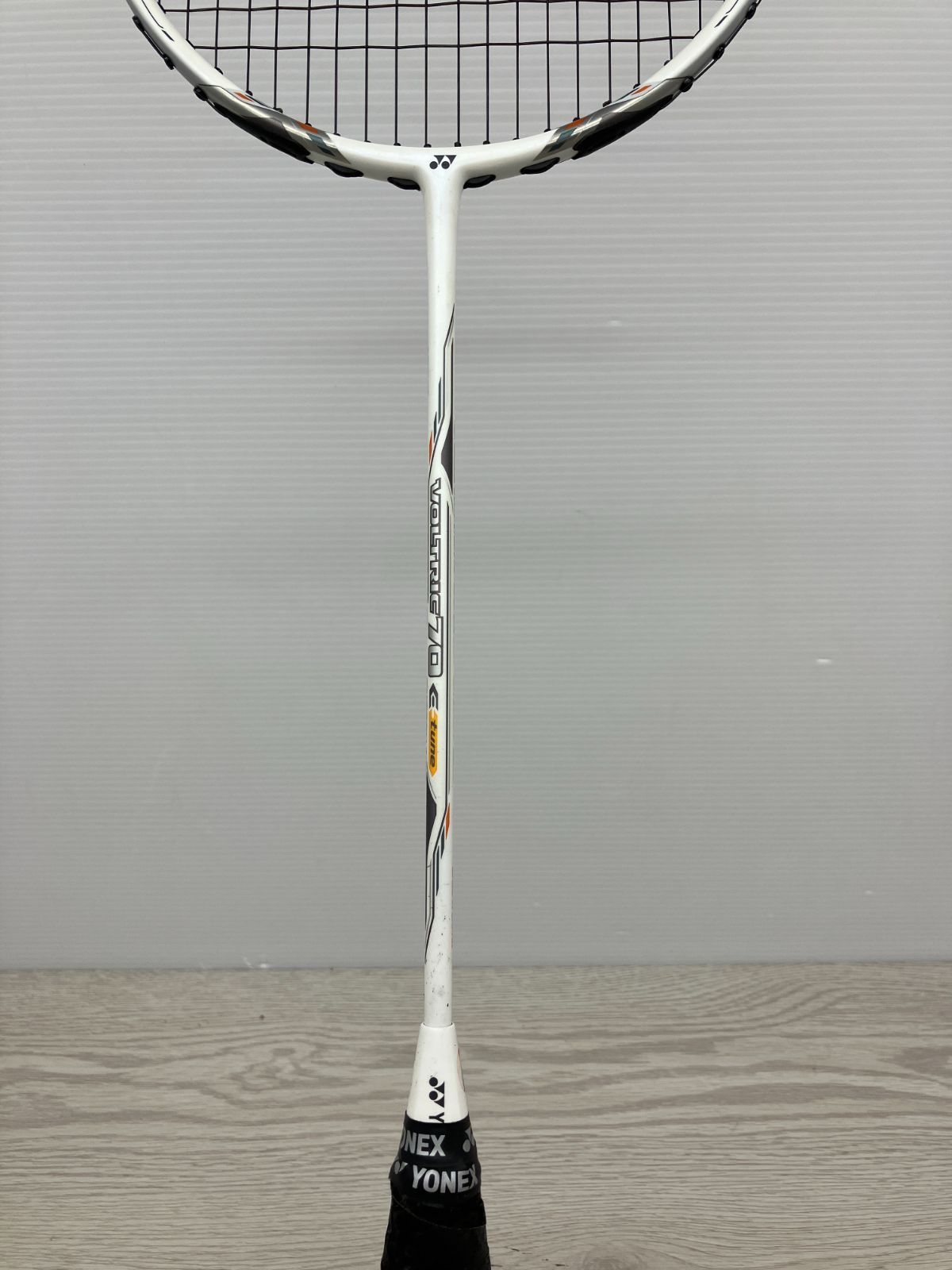 廃番品】YONEX VOLTRIC ボルトリック 70e-tune バドミントンラケット