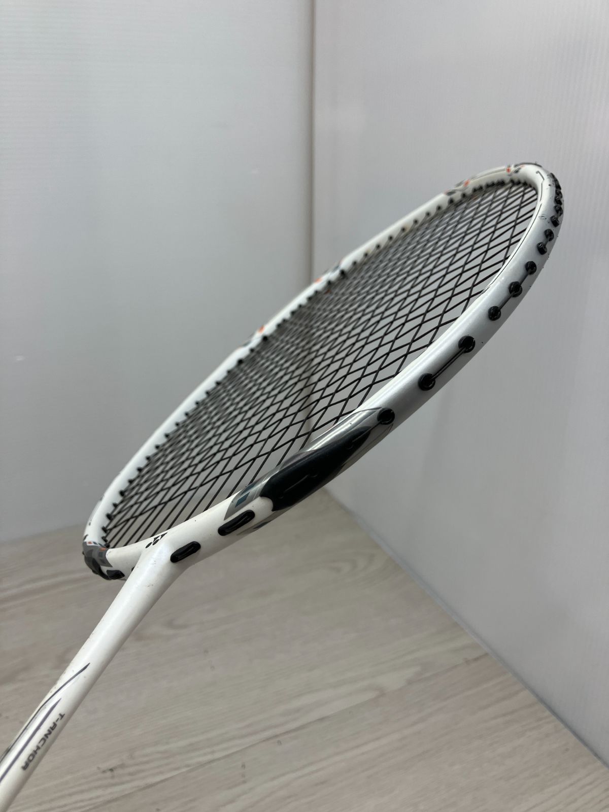 廃番品】YONEX VOLTRIC ボルトリック 70e-tune バドミントンラケット