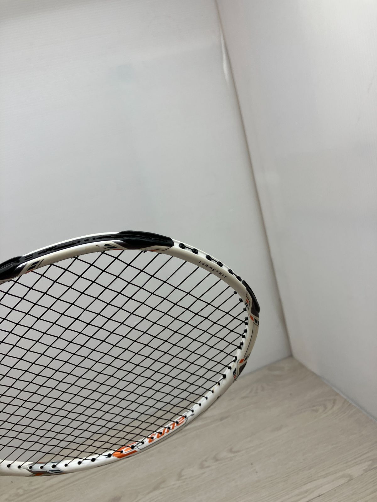 廃番品】YONEX VOLTRIC ボルトリック 70e-tune バドミントンラケット