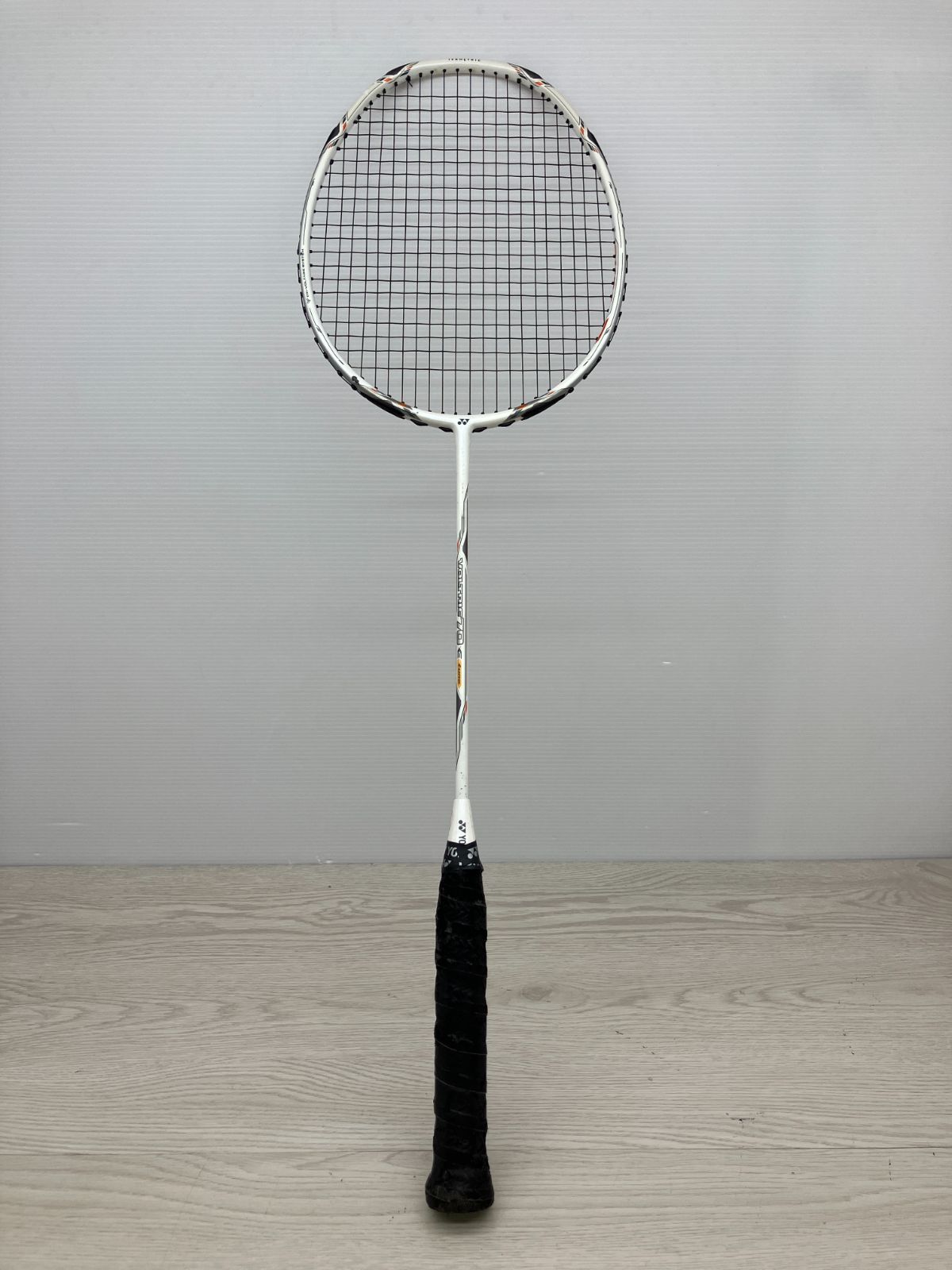 廃番品】YONEX VOLTRIC ボルトリック 70e-tune バドミントンラケット