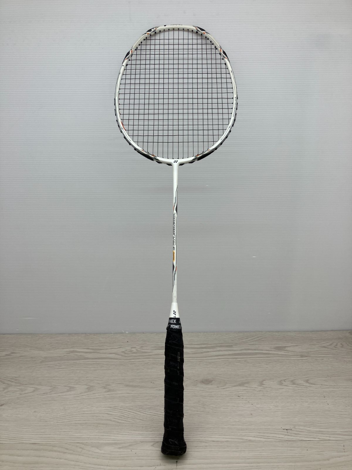 廃番品】YONEX VOLTRIC ボルトリック 70e-tune バドミントンラケット