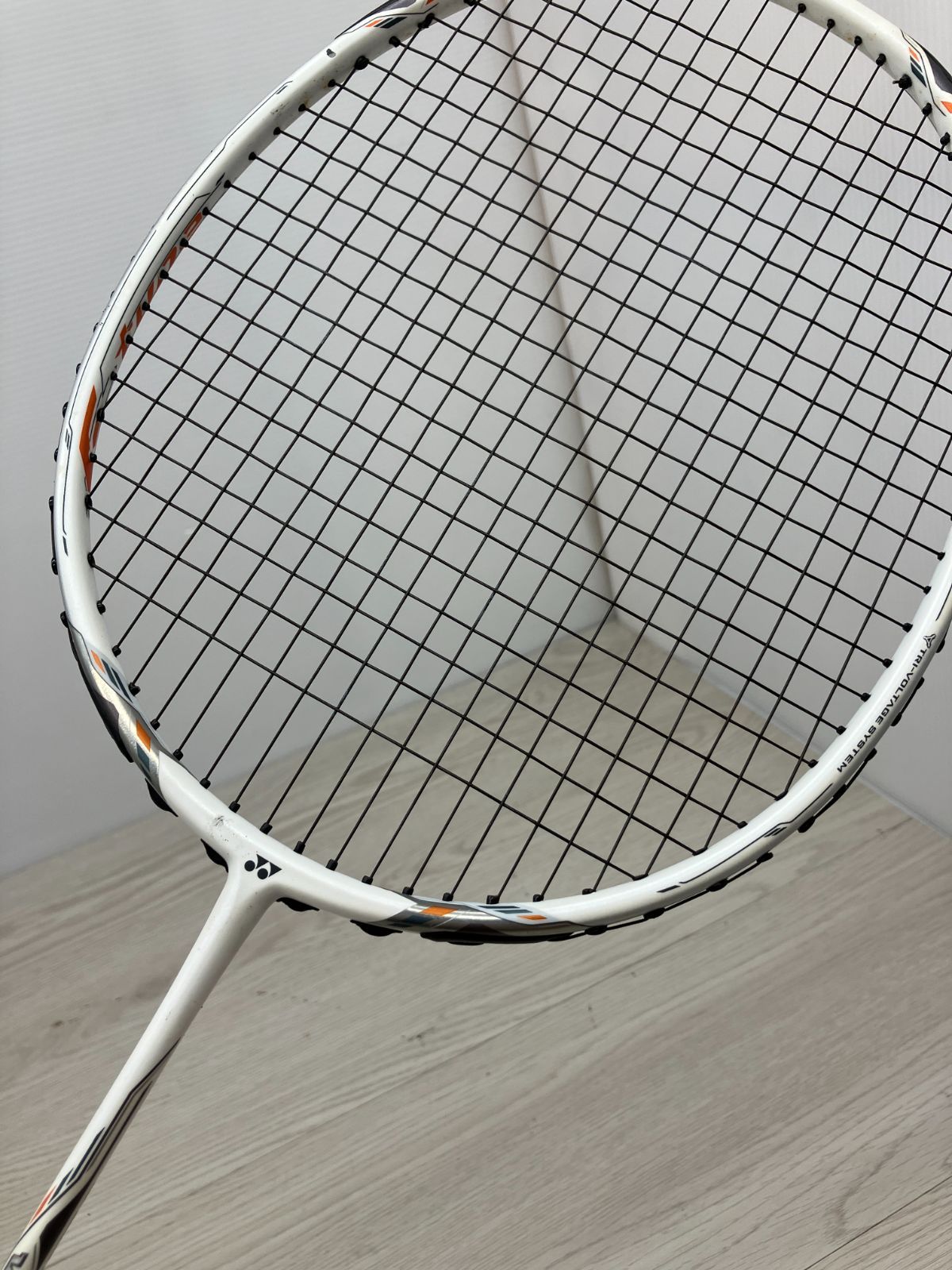 廃番品】YONEX VOLTRIC ボルトリック 70e-tune バドミントンラケット