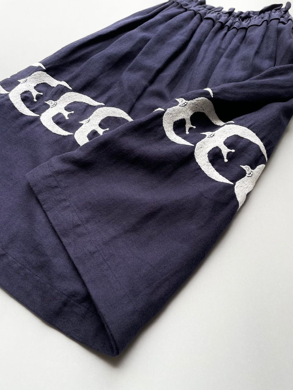 mina perhonen laundry ミナペルホネンランドリー go! コットンリネン刺繍スカート 定価3.7万 16,474円