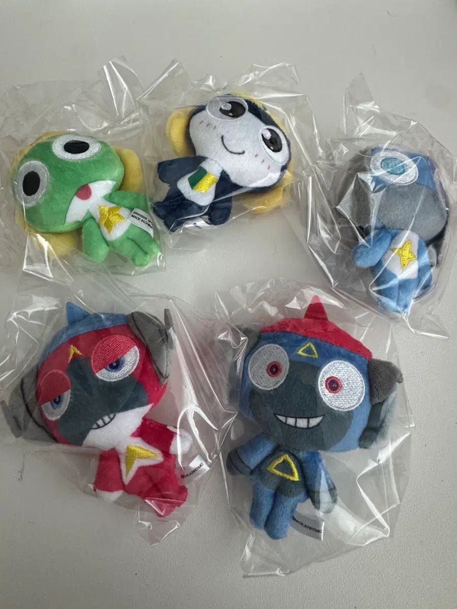 ケロロ ちびぬいぐるみ ぬいぐるみ キーホルダー ケロロ タママ ドロロ アルル デルル 未開封