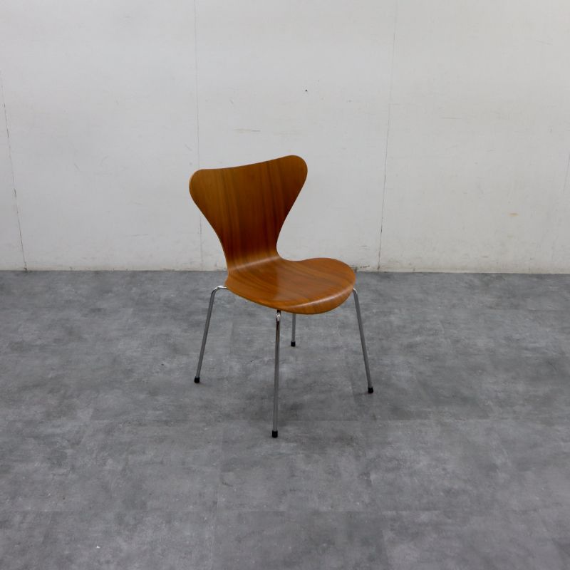 Fritz Hansen フリッツ・ハンセン セブンチェア ダイニングチェア
