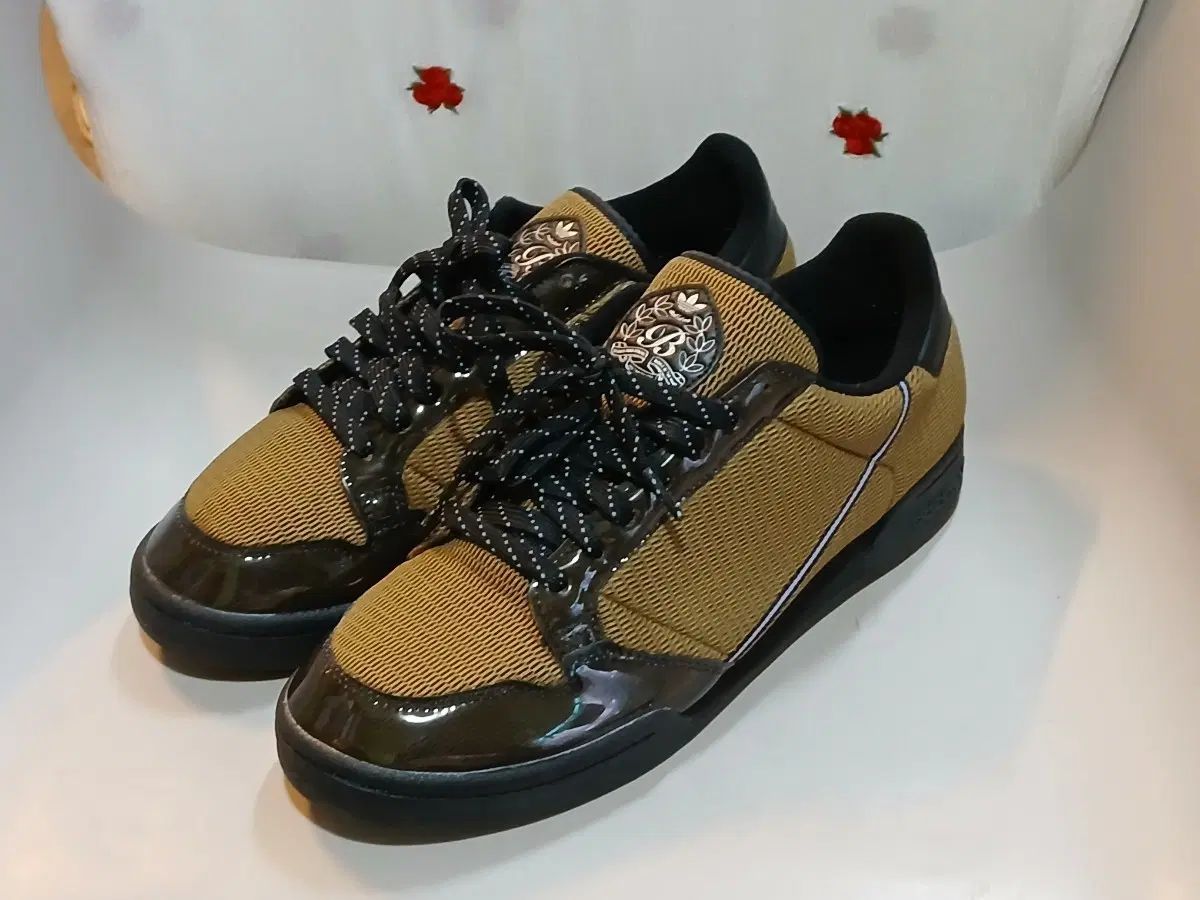 アディダス BRONN マッコイ コンチネンタル 80 280mm