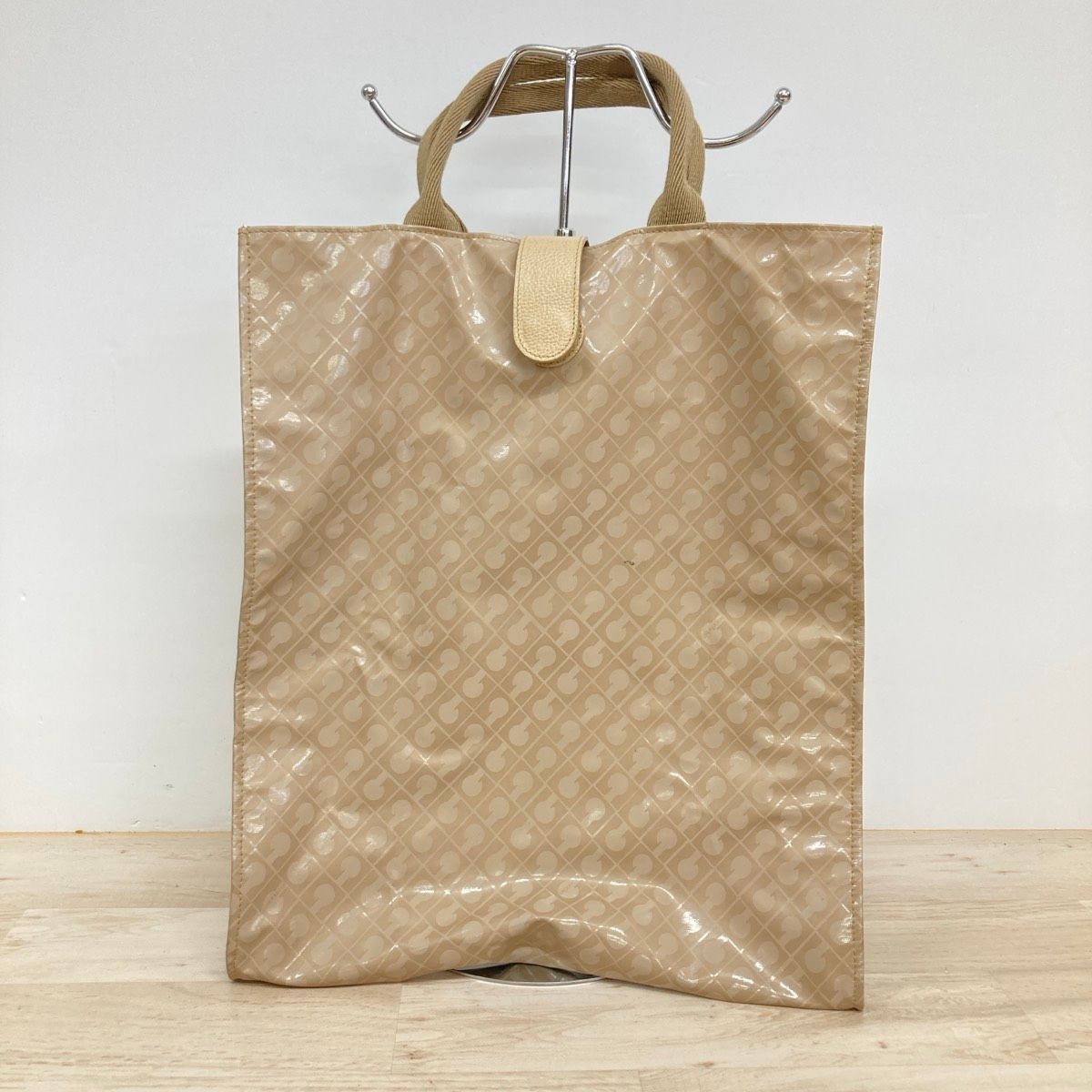 ゲラルディーニ　トートバッグ　ベージュ系 GHERARDINI/ゲラルディーニ トートバッグ/ハンドバッグ ベージュ系 総
