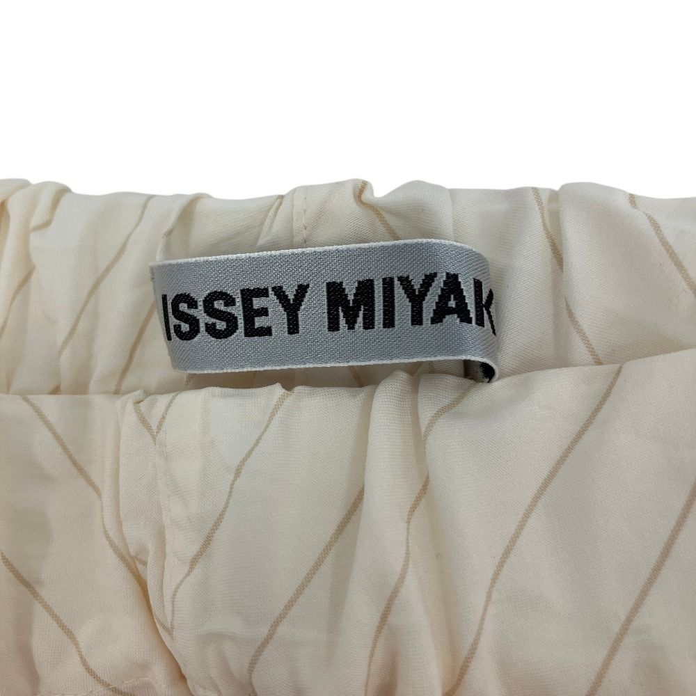 新品同様 23AW ISSEY MIYAKE イッセイミヤケ Contraction ストライプ