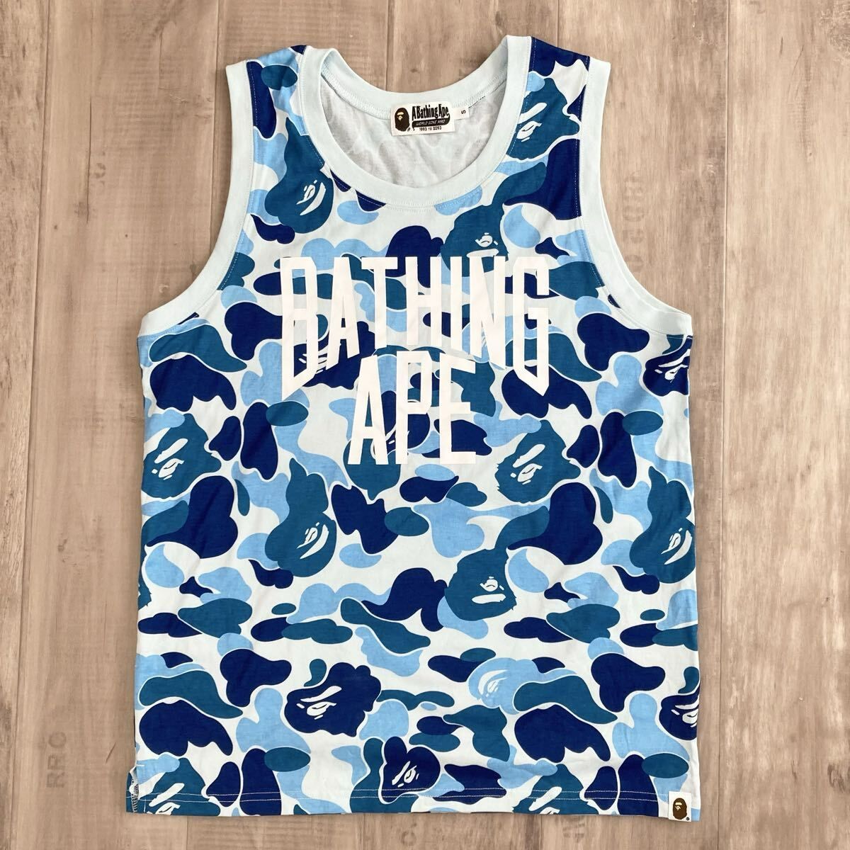 NYC LOGO ABC CAMO BLUE タンクトップ Sサイズ a bathing ape BAPE CAMO エイプ ベイプ アベイシングエイプ ABCカモ 迷彩 ey5 10,804円