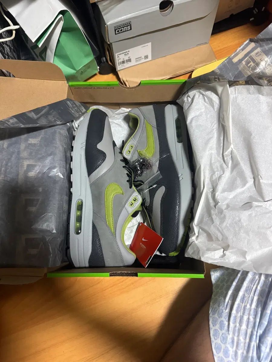 ナイキ x HUF エアマックス 1 285