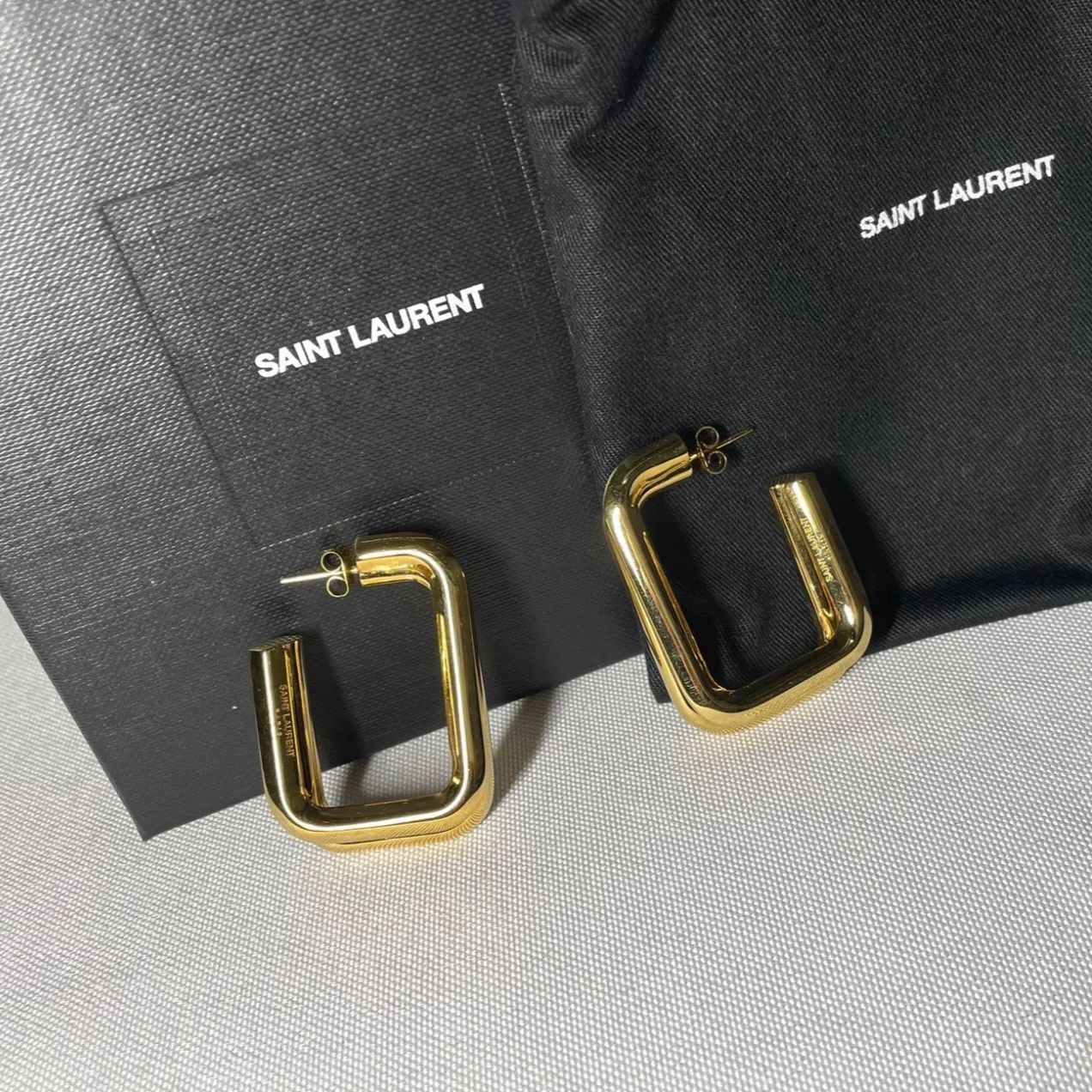 美品 希少 Saint Laurent Paris サンローランパリ YSL 2連スクエア