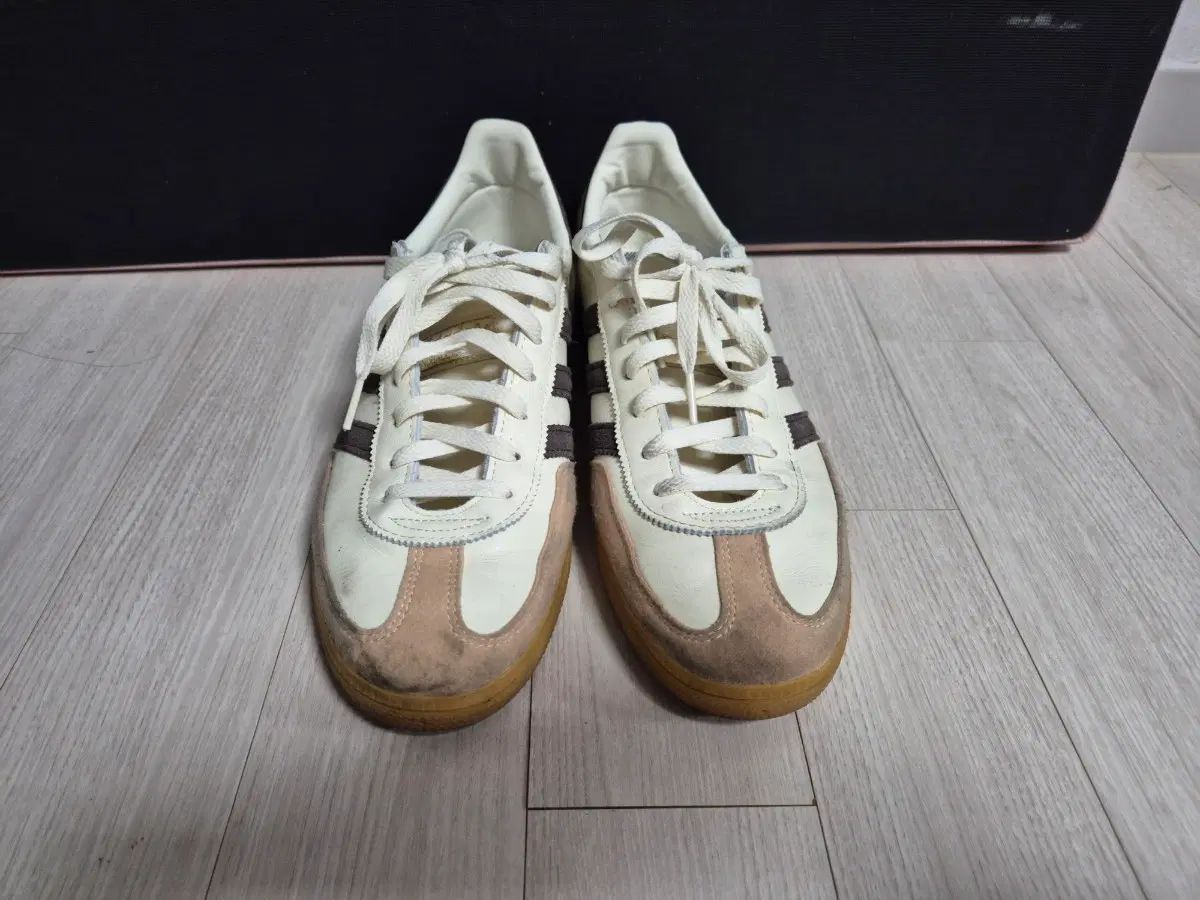 アディダス スペツィアル 280
