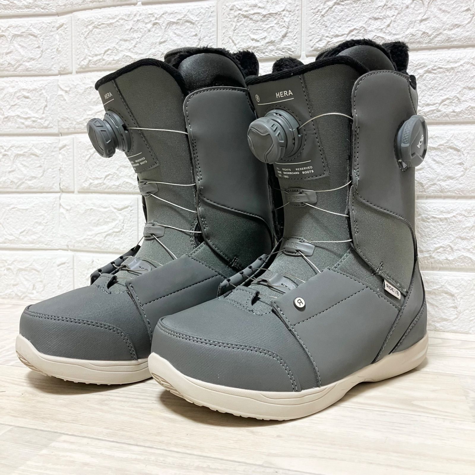 【超美品】スノーボード ブーツ　RIDE HERA 24cm ダブルBOA ライド　ヘラ　女性用　レディス