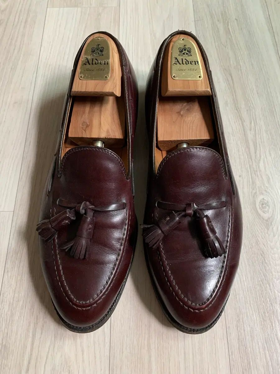 ALDEN バーガンディ タッセルローファー 9 5D