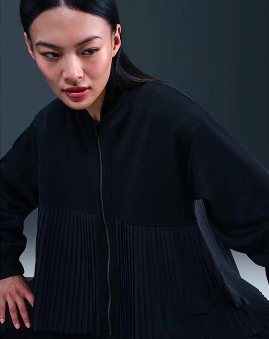 新品 - NIKE レディース スポーツウェア プリーツ ジャケット シャーリング ジャケット