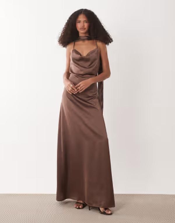 ジェイディーワイ レディース トップス ワンピース オープンバック サテン マキシ JDY cowl neck satin maxi dress with open back and scarf BR