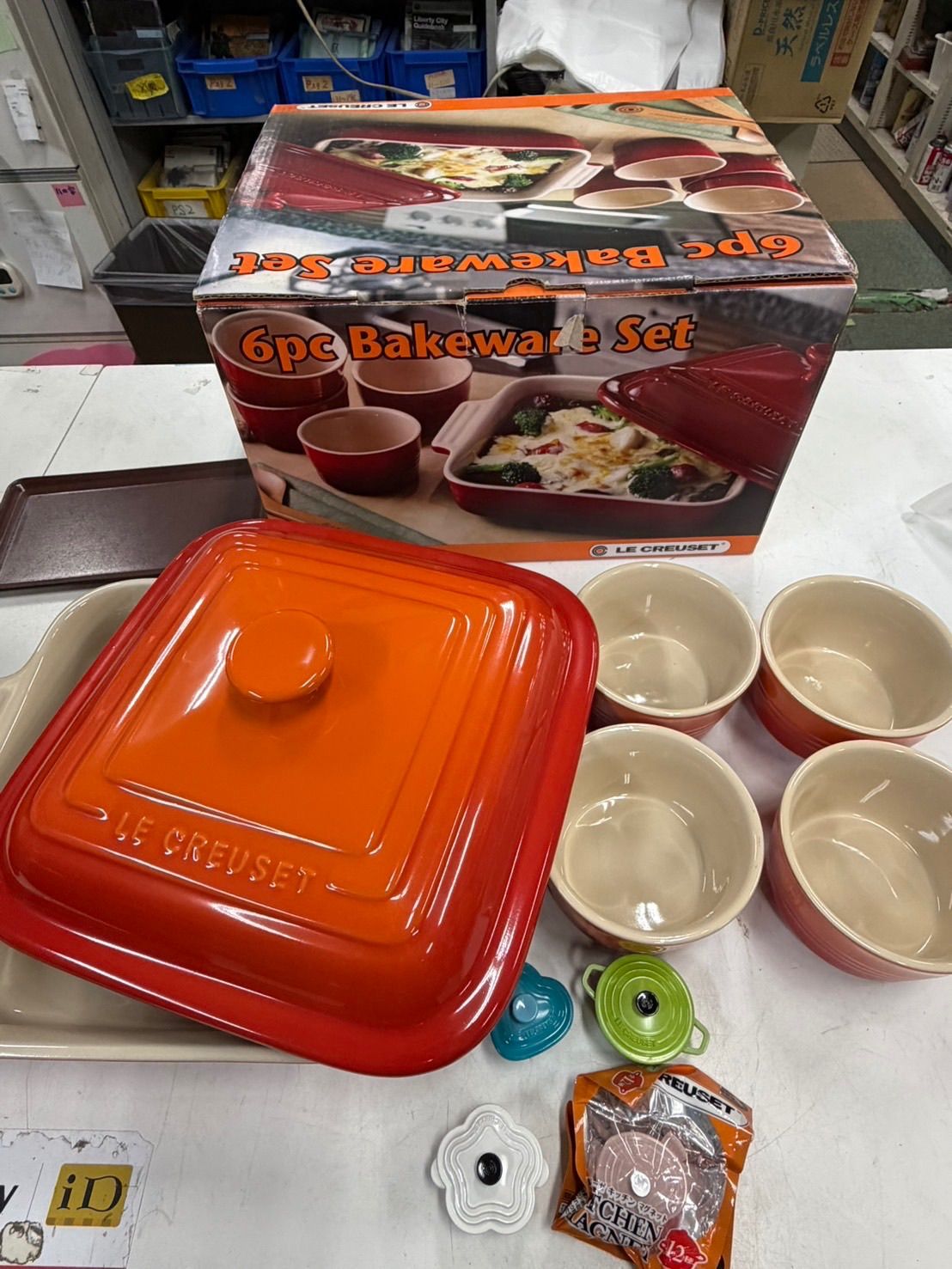 ル・クルーゼ「6pc ベイクウェアセット（Bakeware Set）」