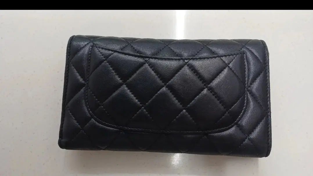 正規品鑑定完了 CHANEL キャビア 財布 出品 中財布 長財布