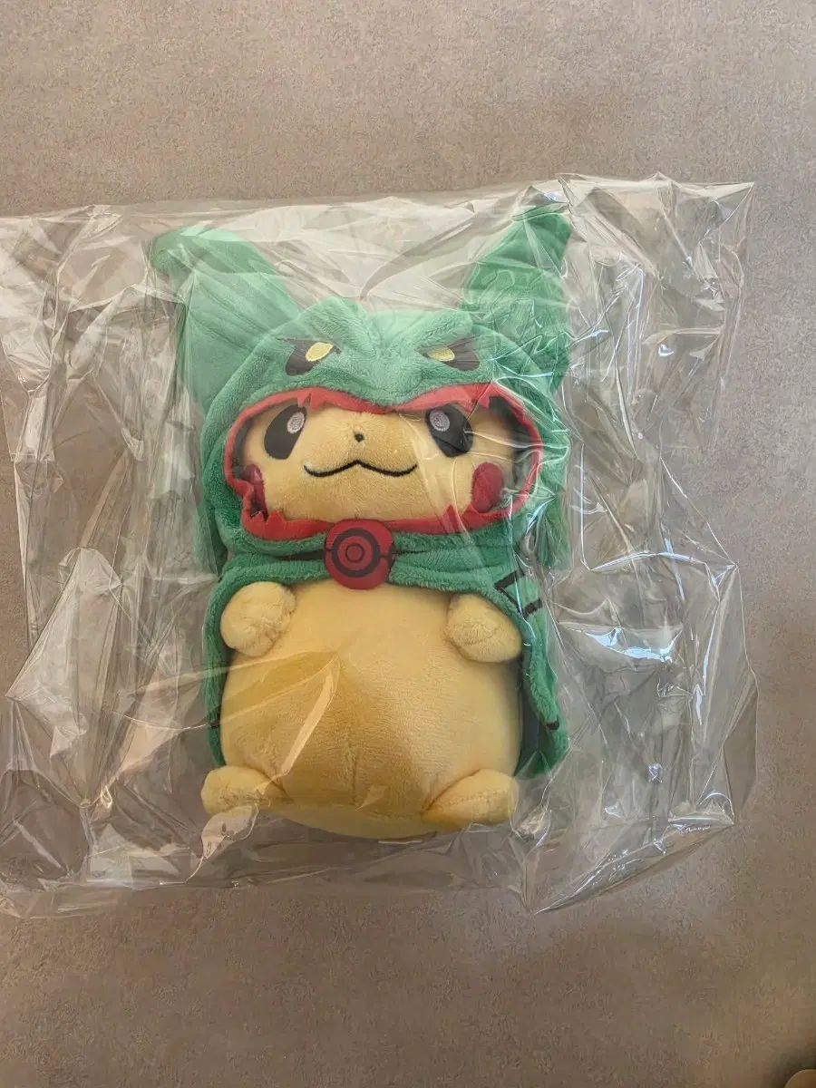 レックウザ Poncho ピカチュウ ピカチュウ ぬいぐるみ ポケットモンスター ぬいぐるみ