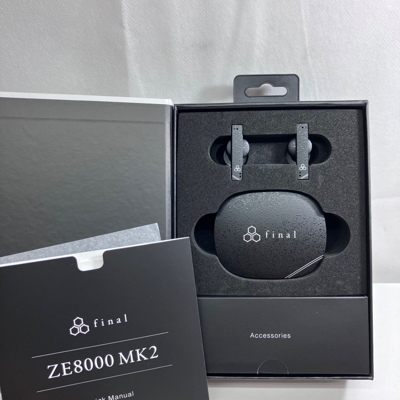O [super beautiful] final wireless earphones ZE8000 MK2