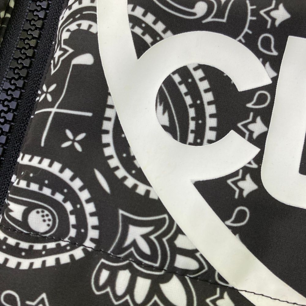 サイズ：M FR2 GOLF エフアールツーゴルフ 中綿 ジップベスト ペーズリー柄 ブラック系 [240101668904] ゴルフウェア レディース ストスト