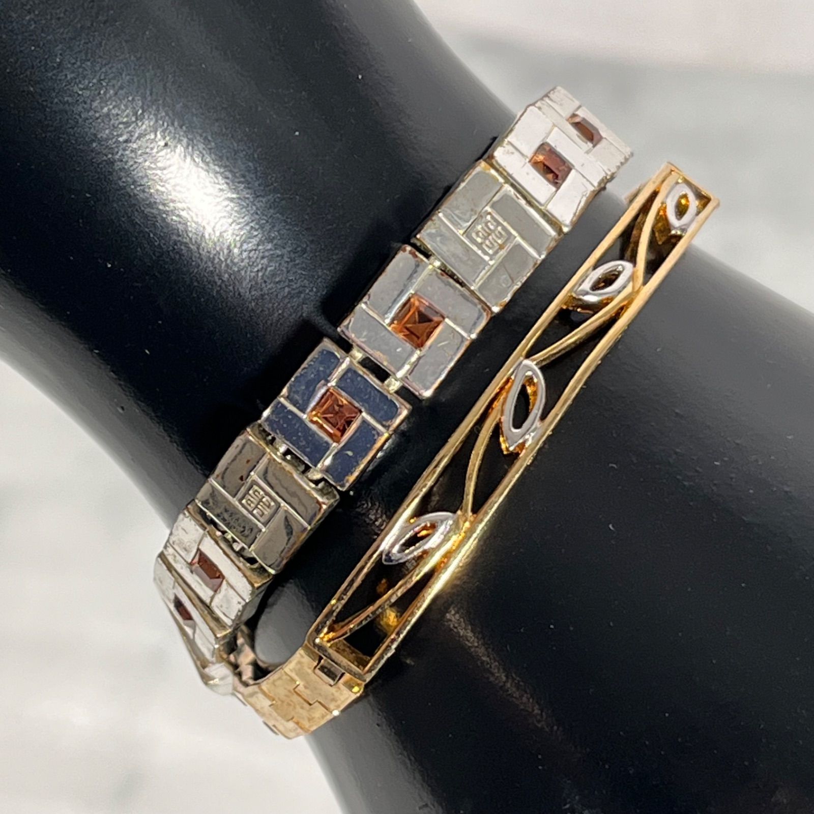 管2606-86】GIVENCHY ジバンシー ブレスレット ゴールド シルバー