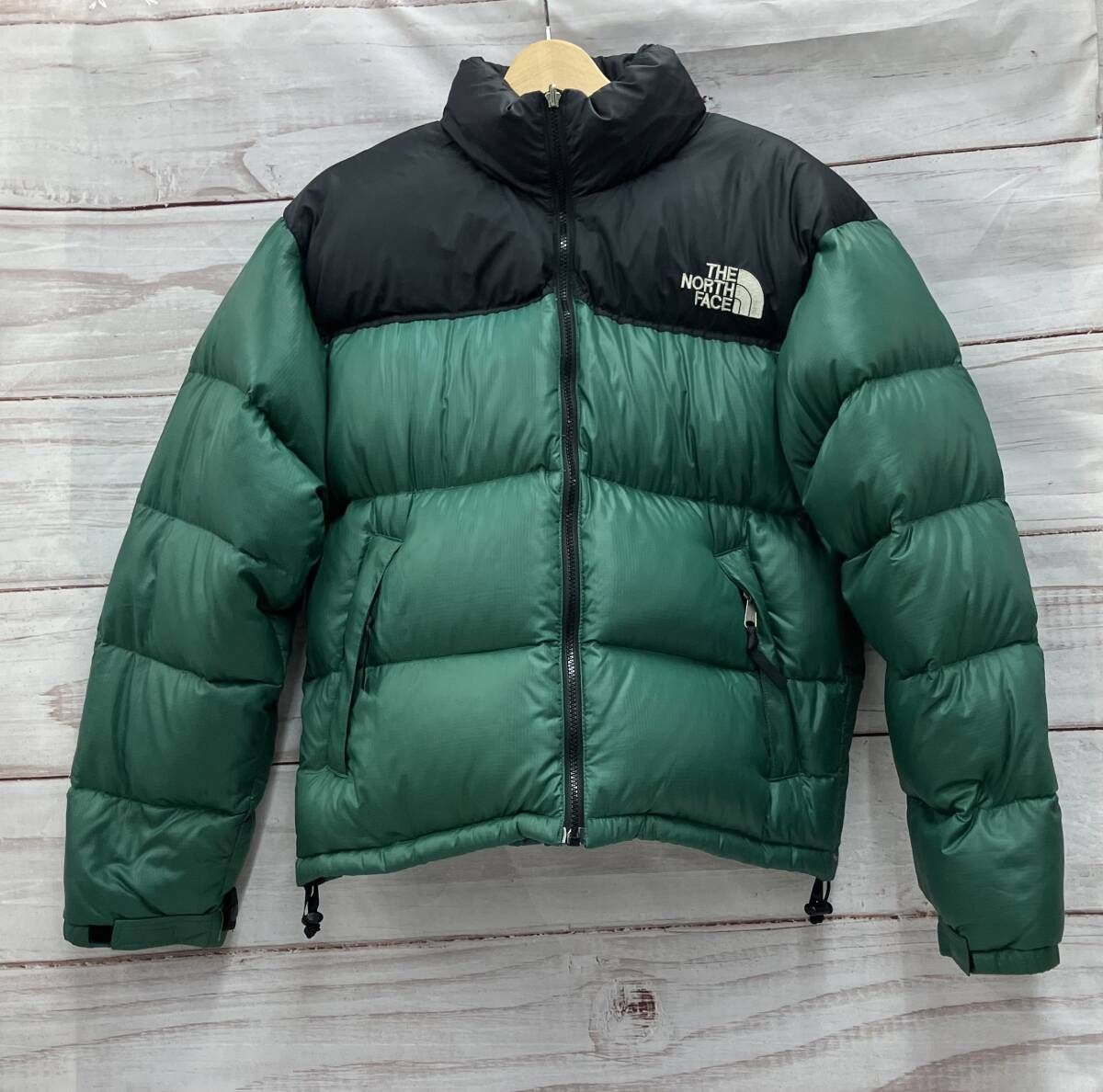 THE NORTH FACE ザ ノースフェイス ヌプシ ダウンジャケット 152242 レディースサイズM グリーン&ブラック系