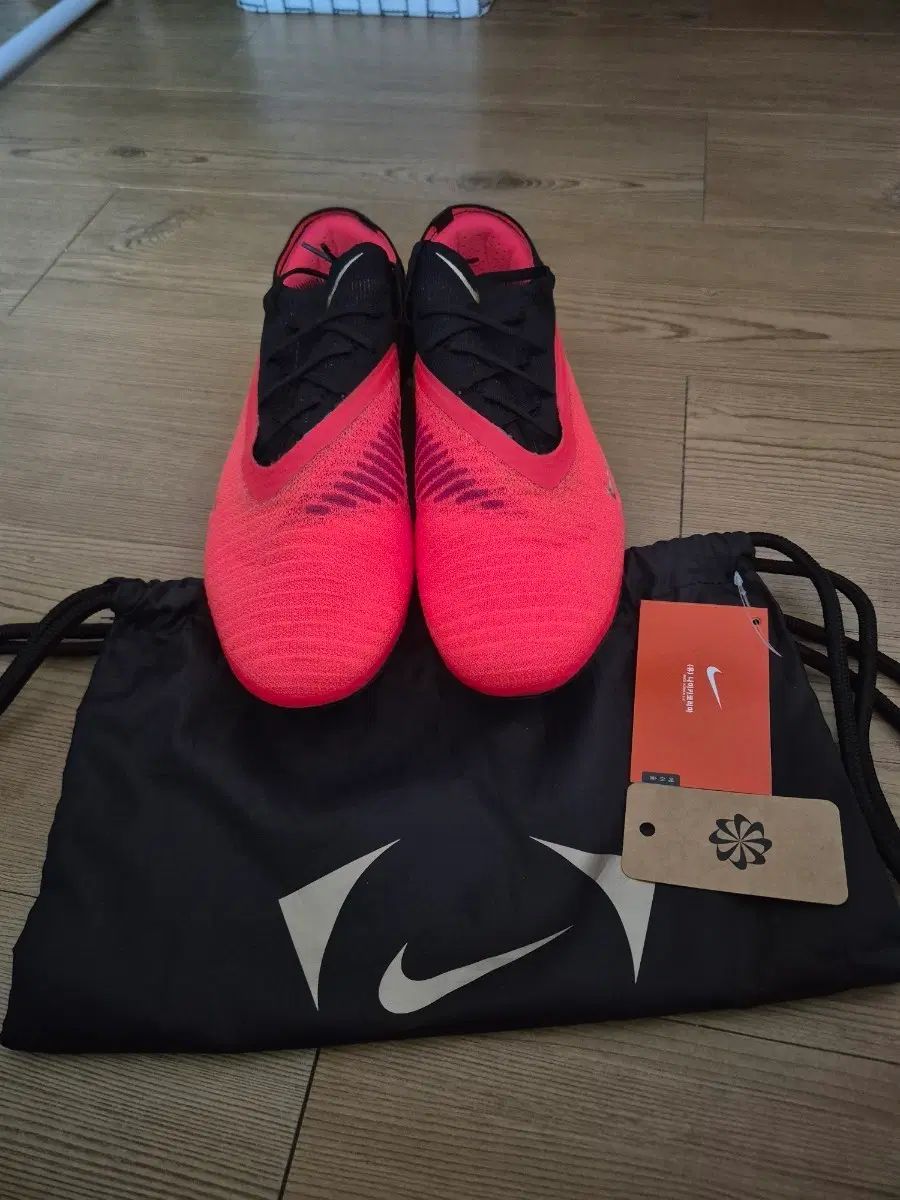 NIKE FANTOM6 エリート サッカーシューズ 280 サイズ 出品