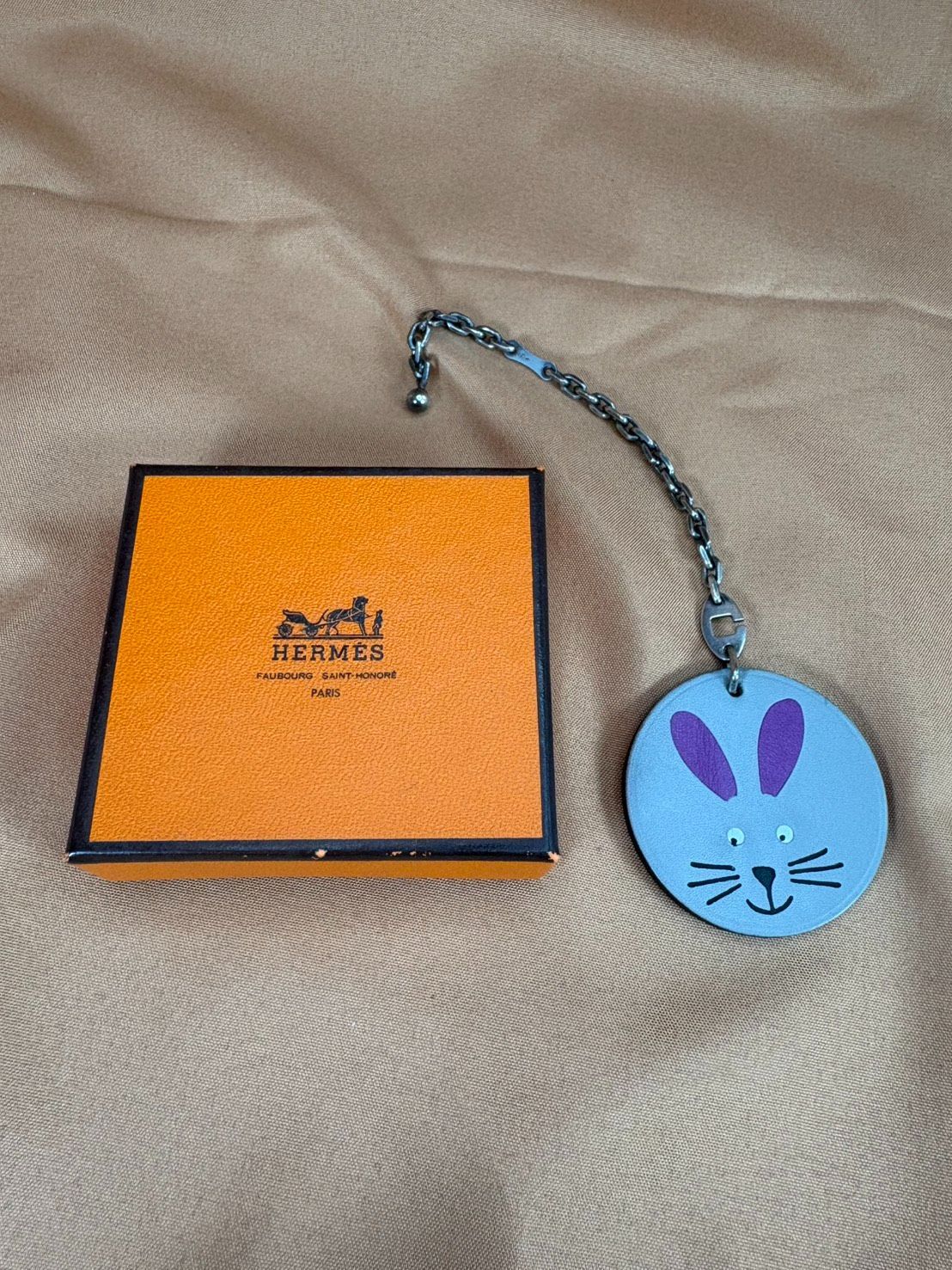 HERMES エルメス バッグチャーム うさぎ ラビット レザー グレー