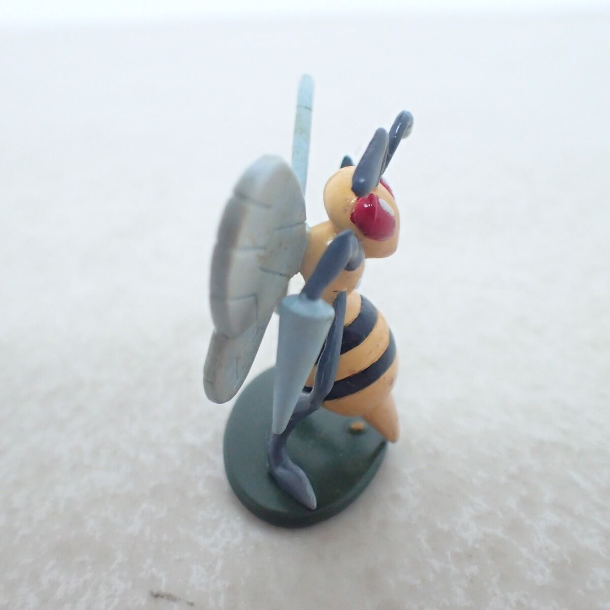 ポケモン モンコレ スピアー TOMY モンスターコレクション フィギュア