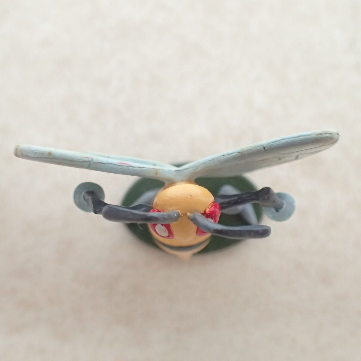 ポケモン モンコレ スピアー TOMY モンスターコレクション フィギュア