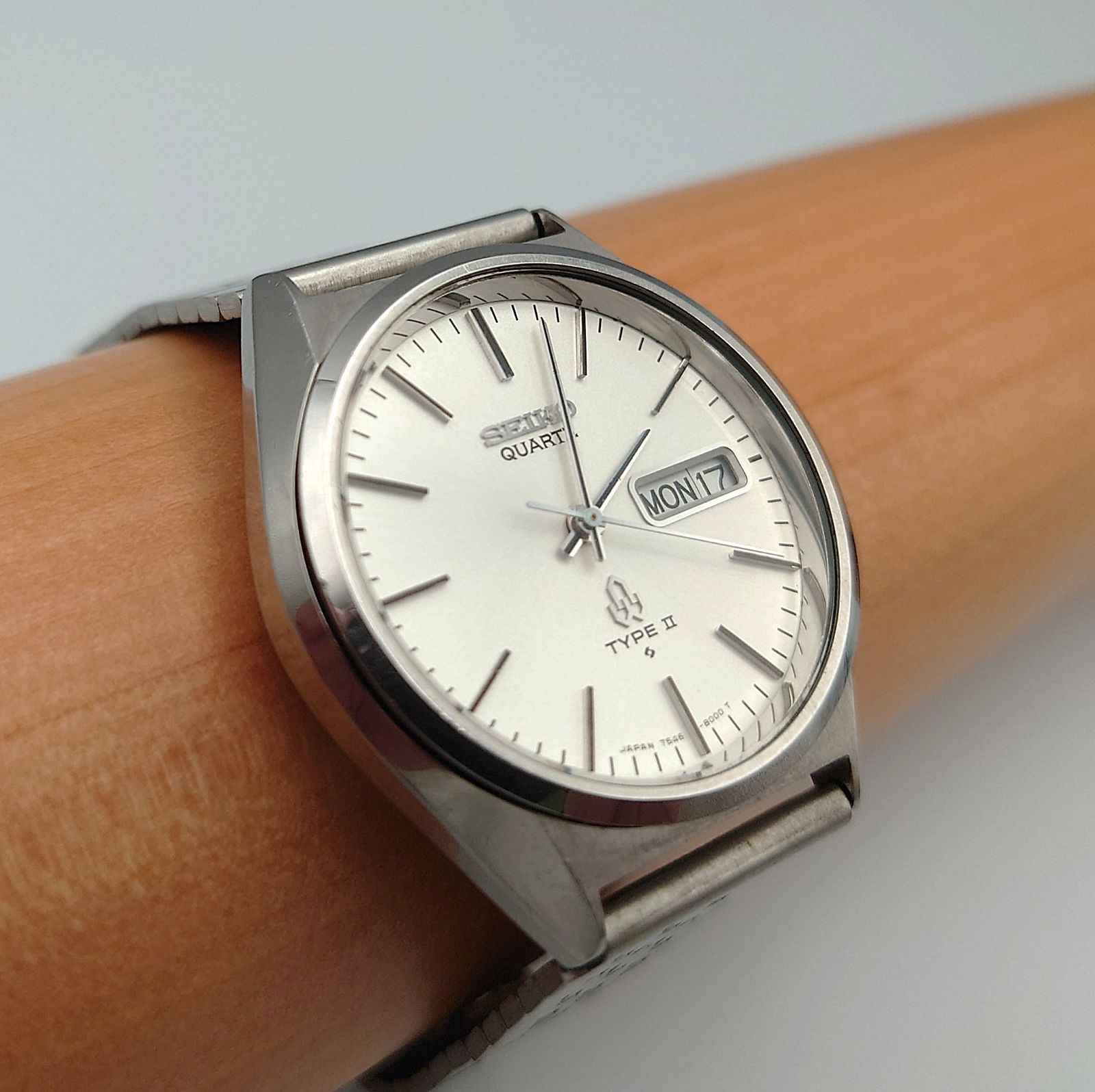 【稼働　超美品】SEIKO TYPE2 7546-8000 ヴィンテージ クォーツ 11,550円