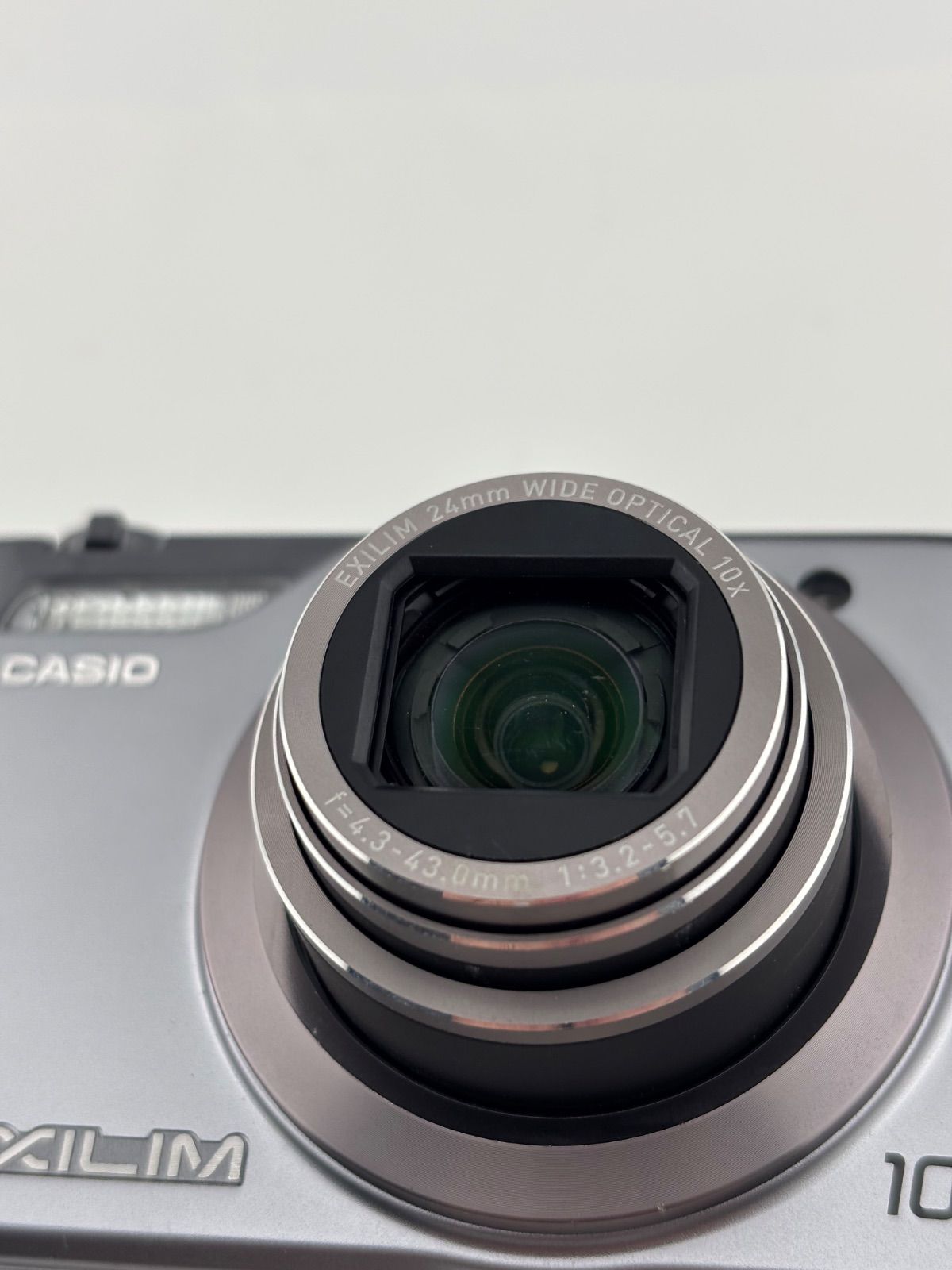 1055【美品、動作確認済み】 CASIO EXILIM EX-H10 シルバー カシオ