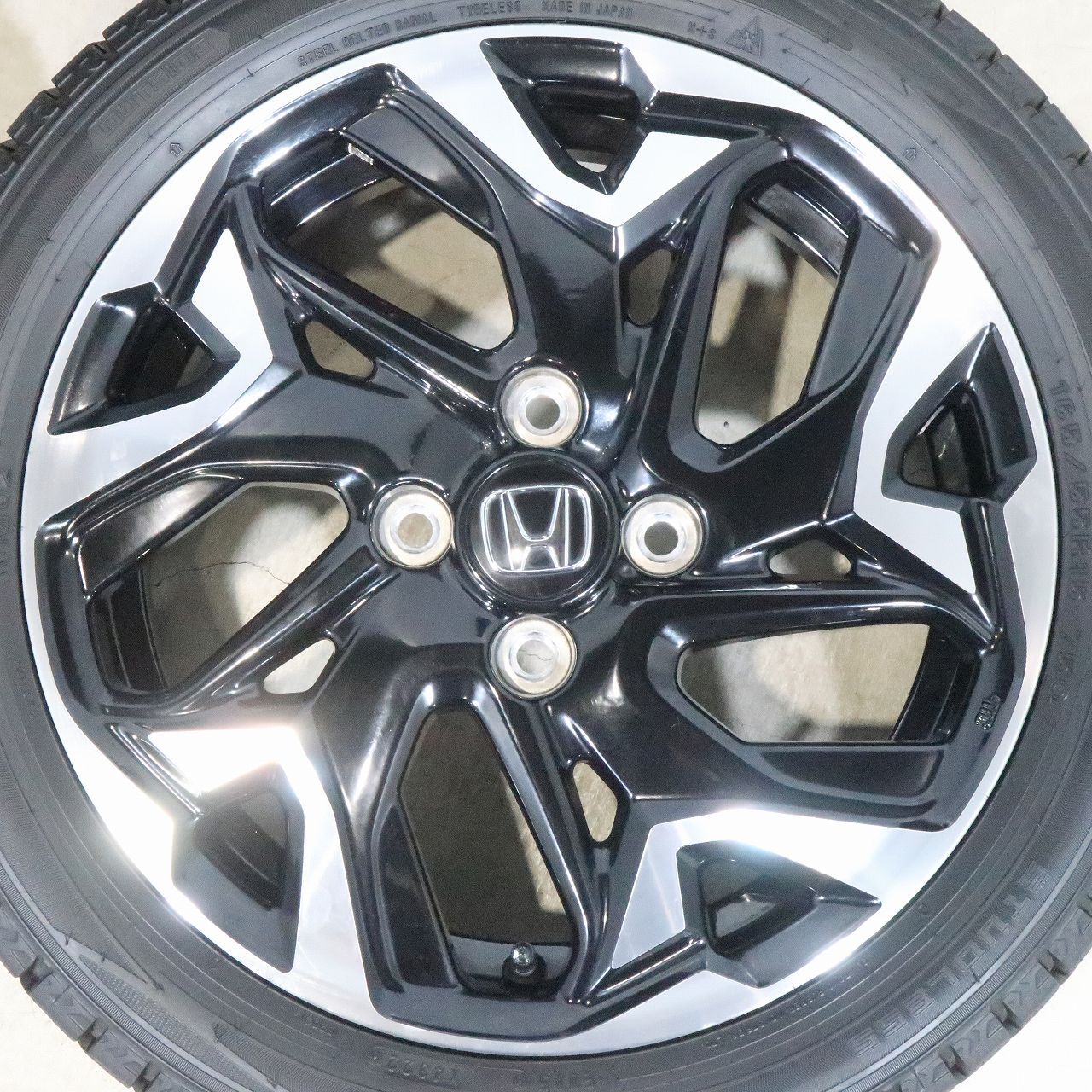 車 NBOXカスタム純正 15インチ アルミホイール スタッドレス 4本セット
