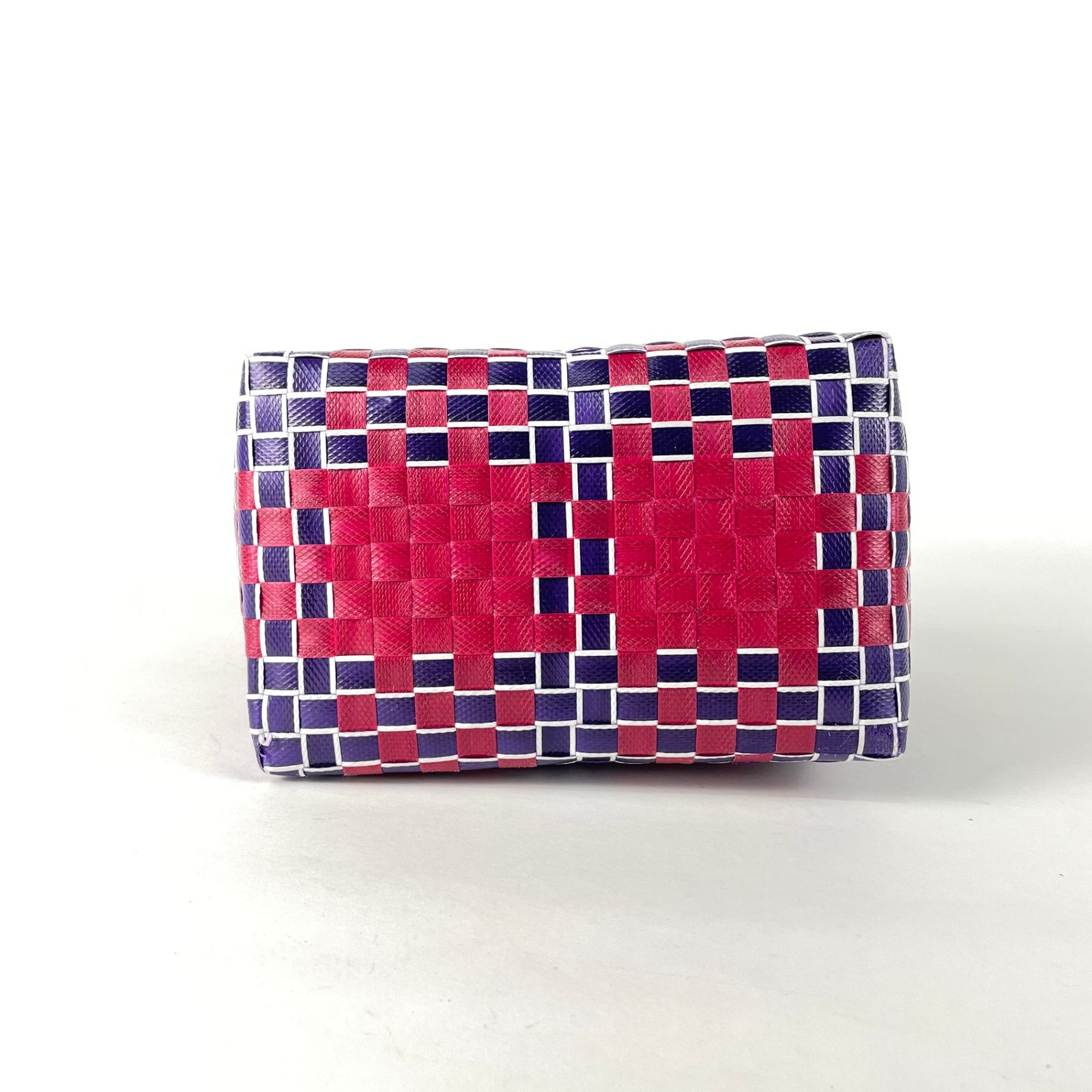 https://assets.mercari-shops-static.com/-/large/plain/2JVYFotTboVdPpZeKiqZ7N.jpg@jpg