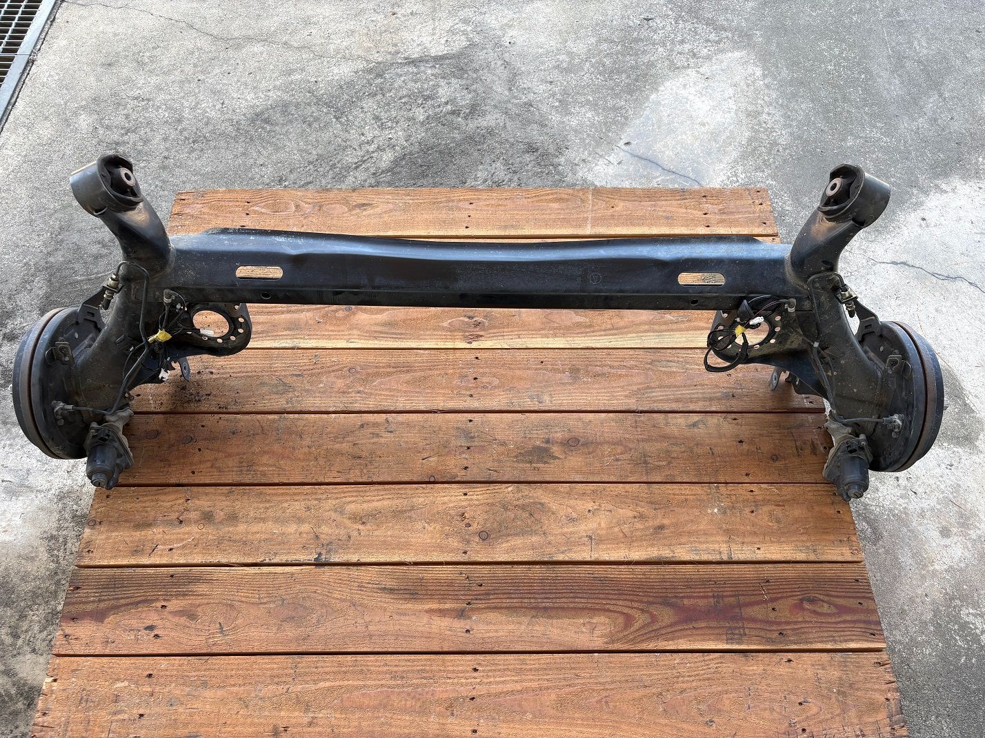 ダイハツ純正 ロッキー A202S リアアクスル 48710-B1140 令和4年 380208 ライズ 14,400円