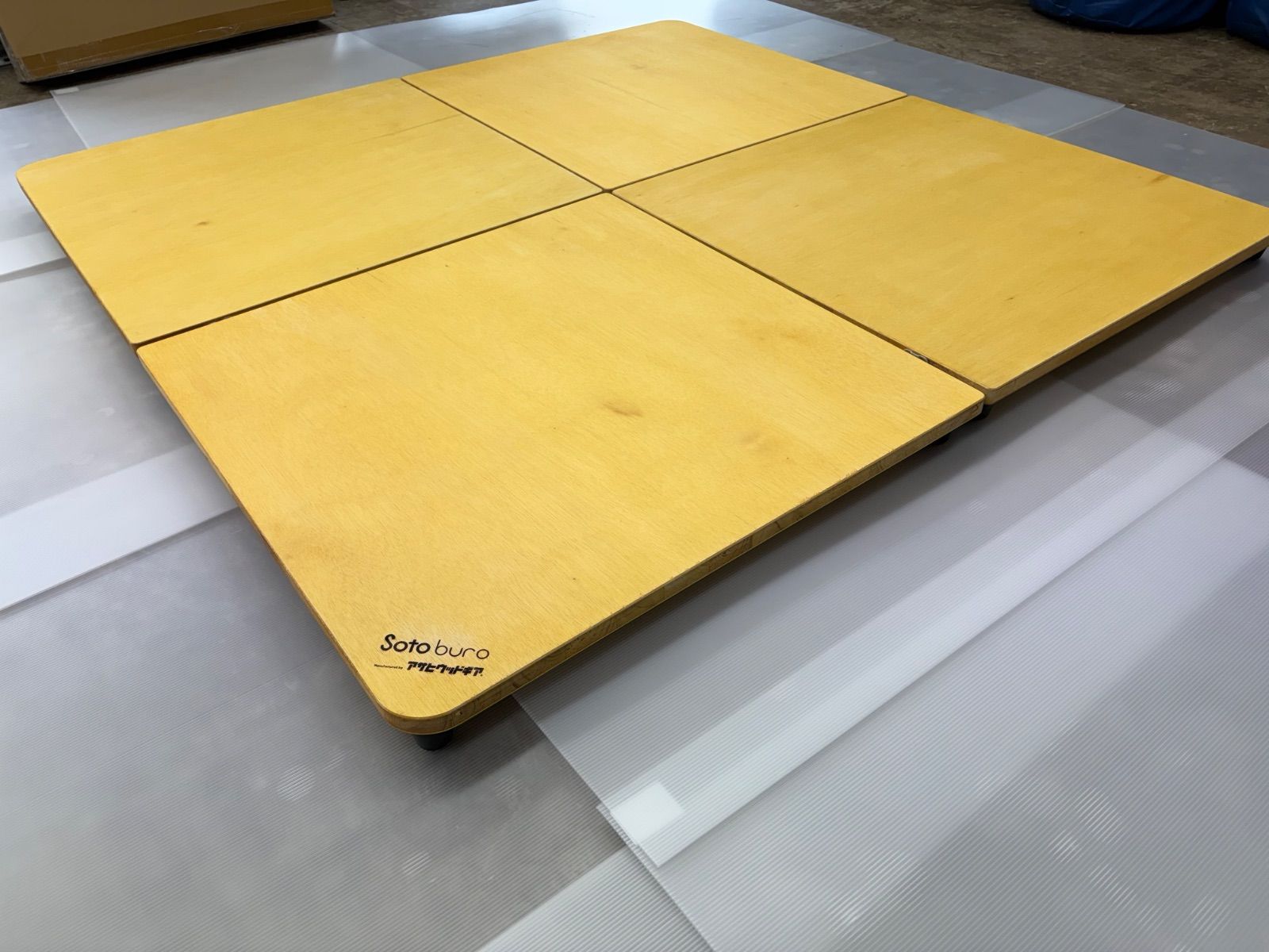 試作品 Sotoburo CUBE4専用 断熱ステージ