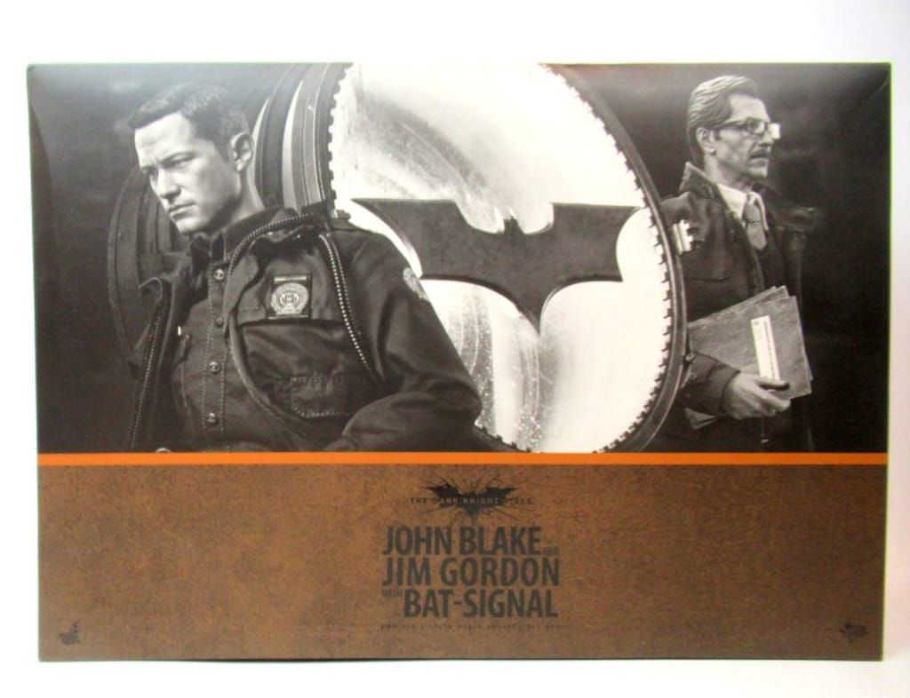 HOTTOYS MOVIE MASTERPIECE JOHN BLAKE AND JIM GORDON / WITH BAT SIGNAL MMS275