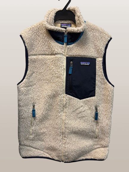 ◆Patagonia パタゴニア フリースベスト クラシックレトロ Mサイズ 23048FA21 中古◆22081★